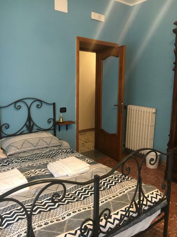 B&B Calecatine Rocca di Botte Exterior photo